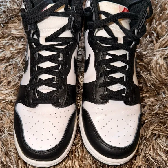 Nike Dunk High White and Black - Picture 1 of 6